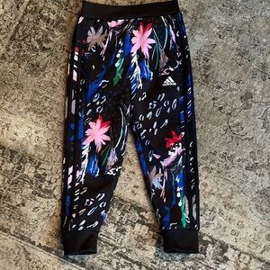 Adidas joggers size 5